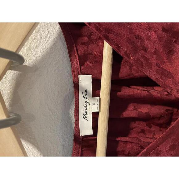 Burgundy Wrap Top by Monday Fun- Size S - Picture 4 of 5